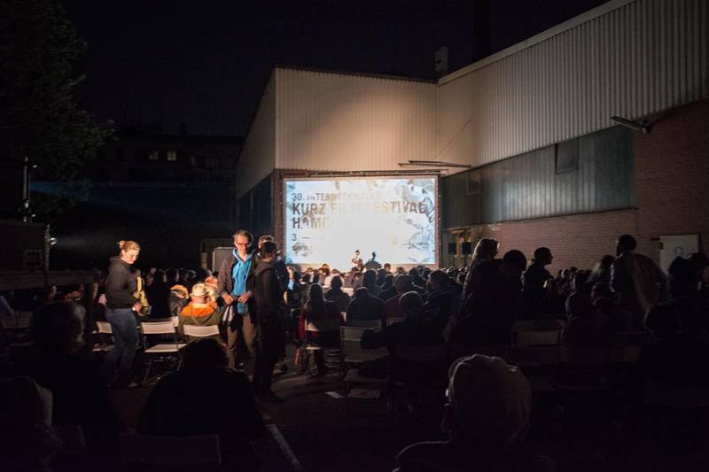 Pop-up venue Open Air Kino hosted the second outing of Cosmico (photo: Xenia Zarafu/KurzFilm Agentur)